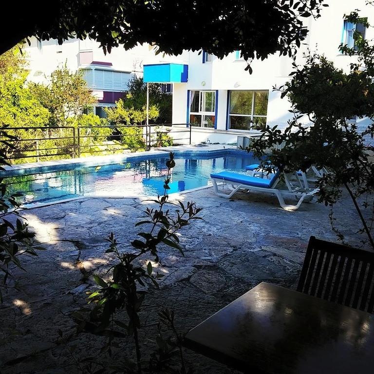 Parla Apart Hotel Çeşme Eksteriør bilde