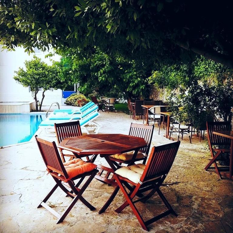 Parla Apart Hotel Çeşme Eksteriør bilde