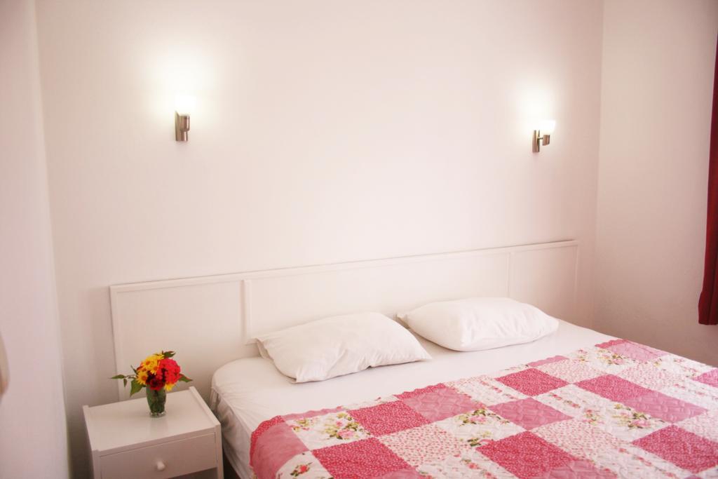 Parla Apart Hotel Çeşme Eksteriør bilde