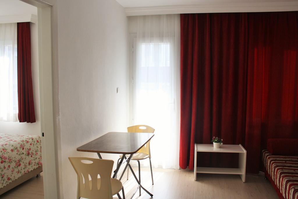 Parla Apart Hotel Çeşme Eksteriør bilde