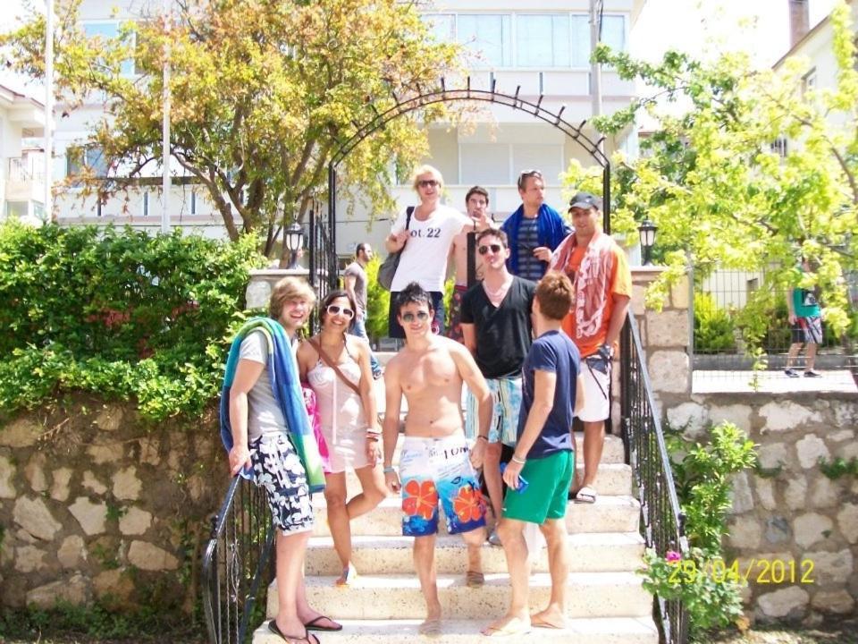 Parla Apart Hotel Çeşme Eksteriør bilde